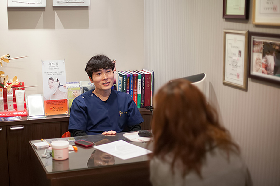 강북구피부과 건조한 입술5.jpg