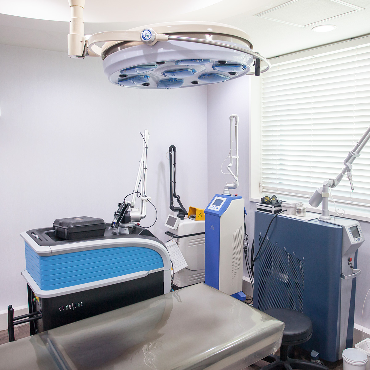 성신여대역 피부과 05.jpg