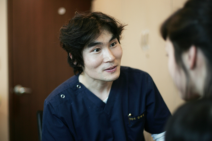 동대문피부과 갱년기안면홍조치료.JPG